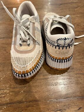 Chloé Beige and Navy Embroidered Platform Sneakers